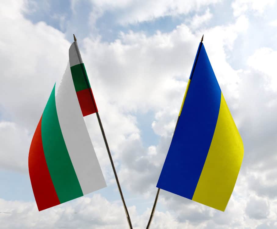Bulgarian and Ukraine flags